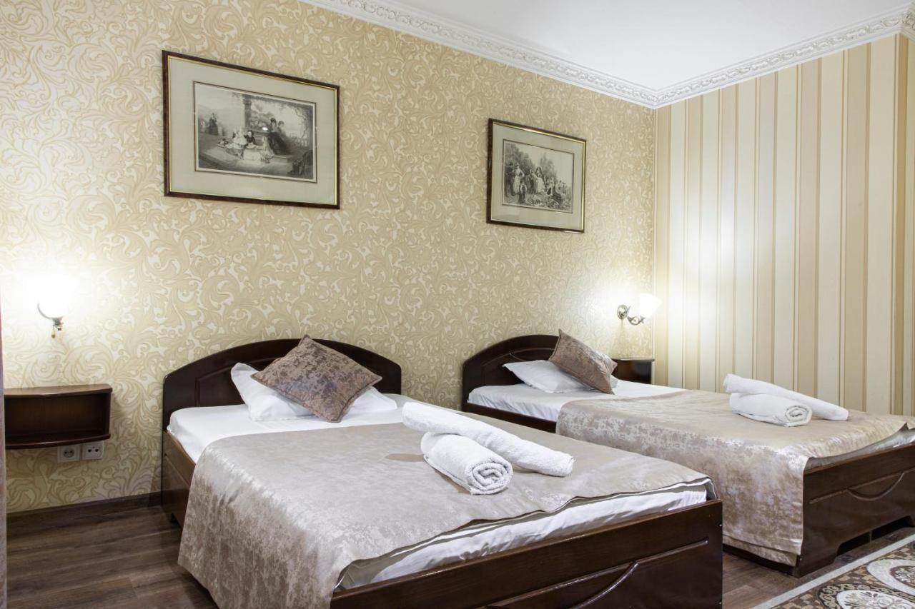 Nur M Hotel Tashkent Exterior photo